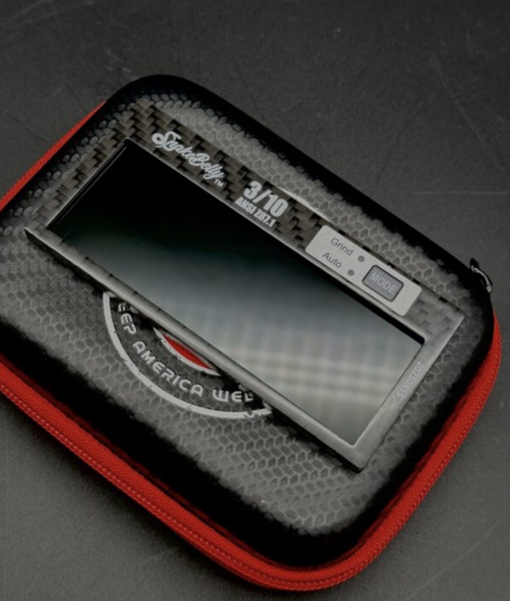 Red Viper Carbon fiber - Image 2