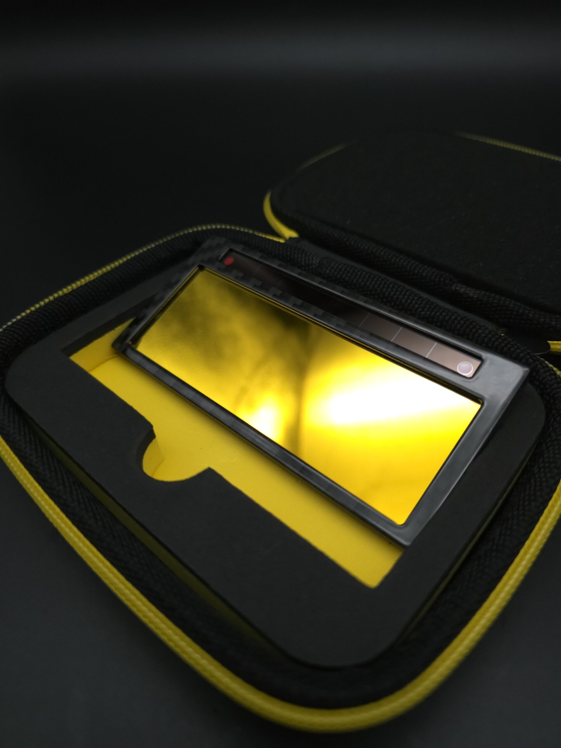 Gold Carbon Fiber - Image 3