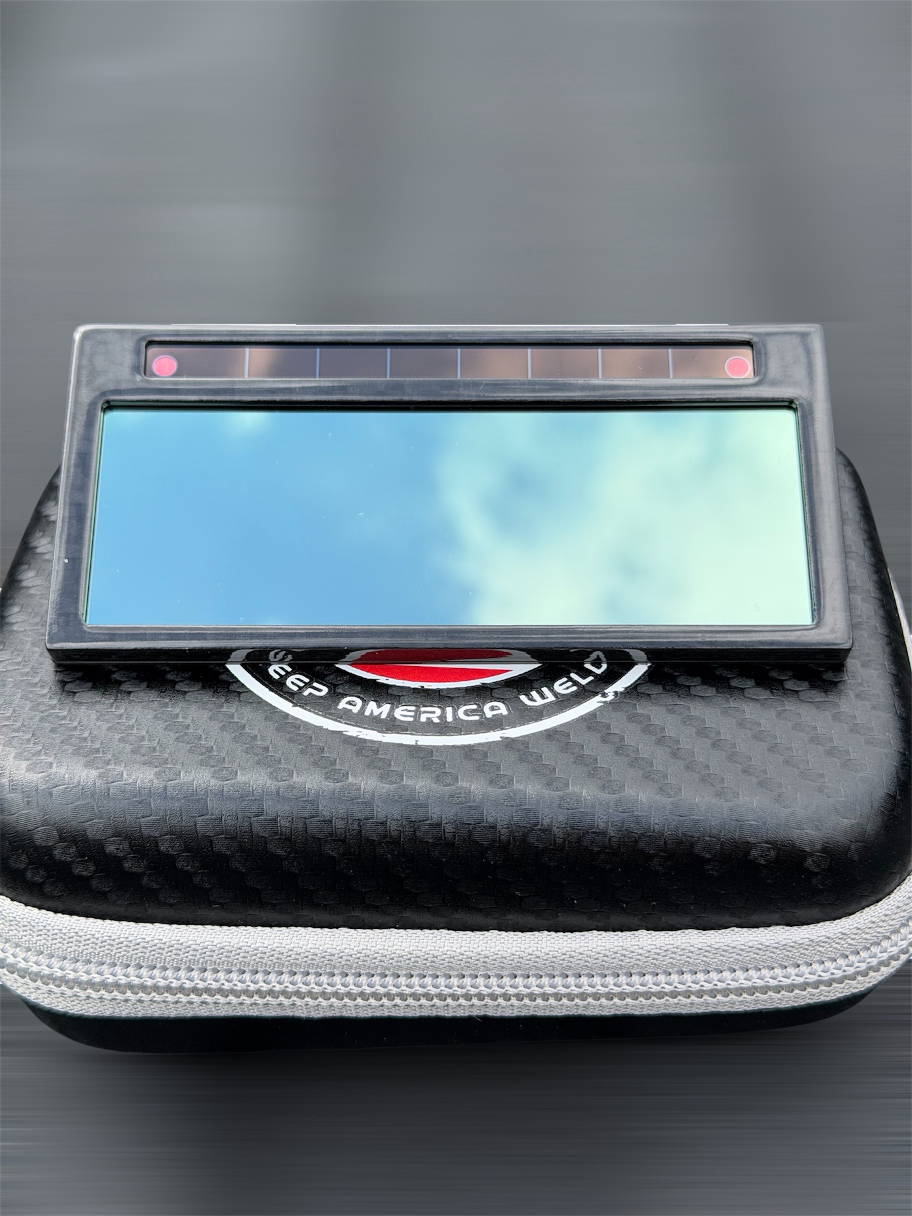 Grey Mamba Carbon Fiber Mirror Welding Lens